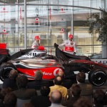 Παρουσίαση της Vodafone Mclaren Mercedes mp4-24